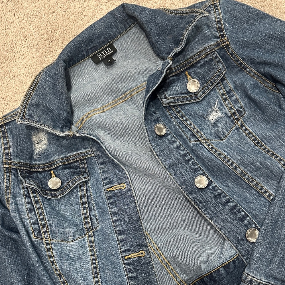 a.n.a Classic Blue Jean Jacket - Picture 3 of 4